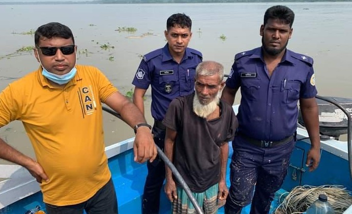 ঝালকাঠিতে নিষেধাজ্ঞা অমান্য করে ইলিশ শিকার, একজনের কারাদণ্ড