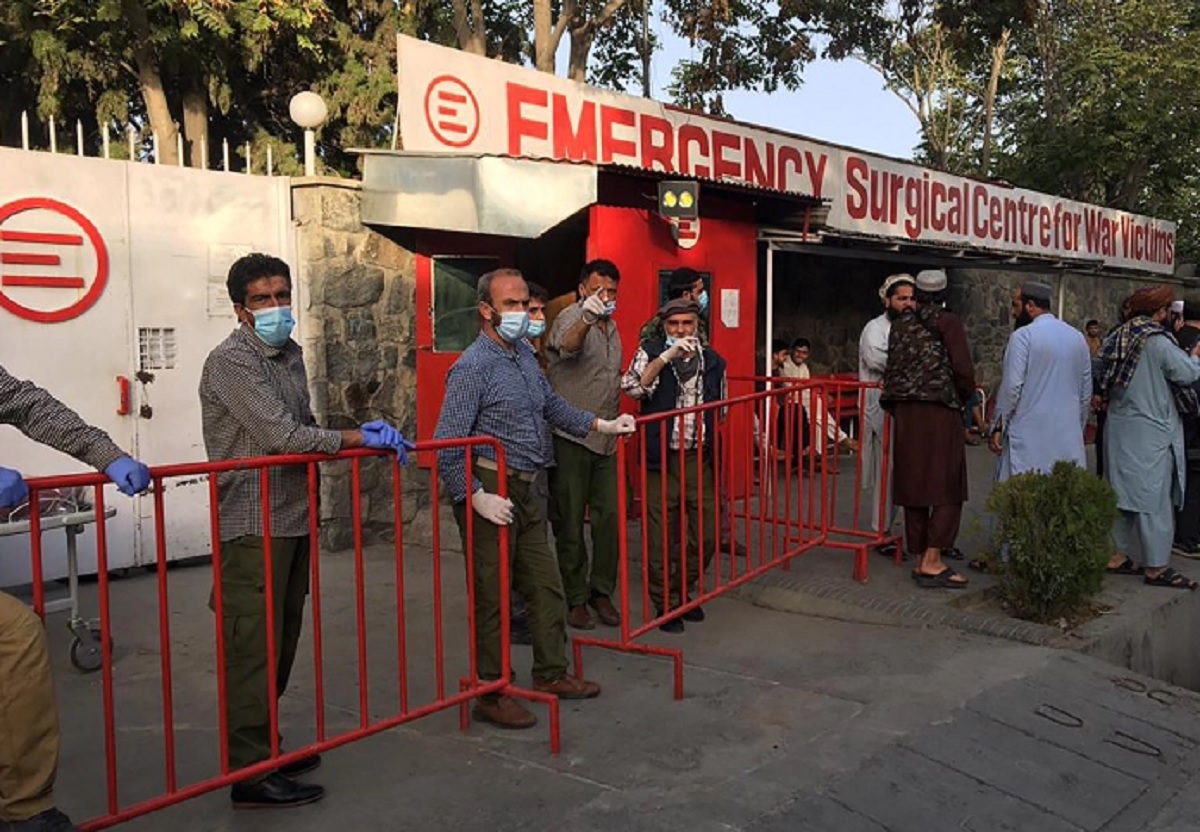 কাবুলের মসজিদে ভয়াবহ বিস্ফোরণ