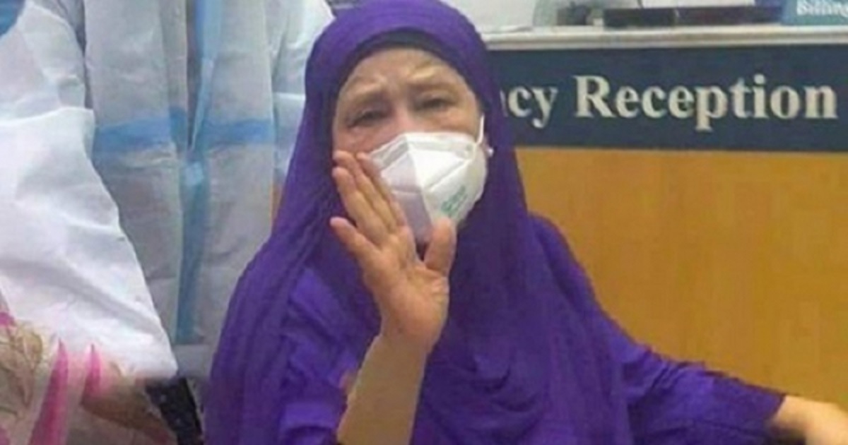 সিসিইউ থেকে কেবিনে খালেদা জিয়া