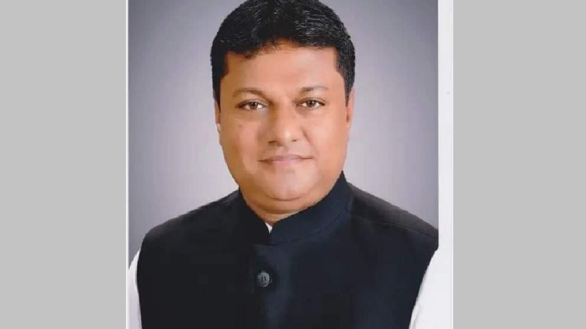 ভুয়া তথ্য দিয়ে নৌকার মনোনয়ন পেলেন মাসুম