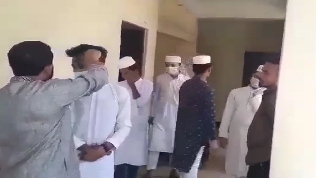 ৬ শিক্ষার্থীর চুল কেটে দেয়া মাদরাসা শিক্ষক আটক