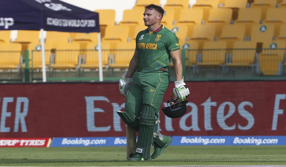 প্রথম দিন বিব্রতকর হতে যাচ্ছে প্রোটিয়াদের