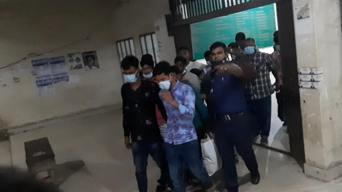 নওগাঁয় স্ত্রীর করা মামলায় জেল হাজতে চিকিৎসক