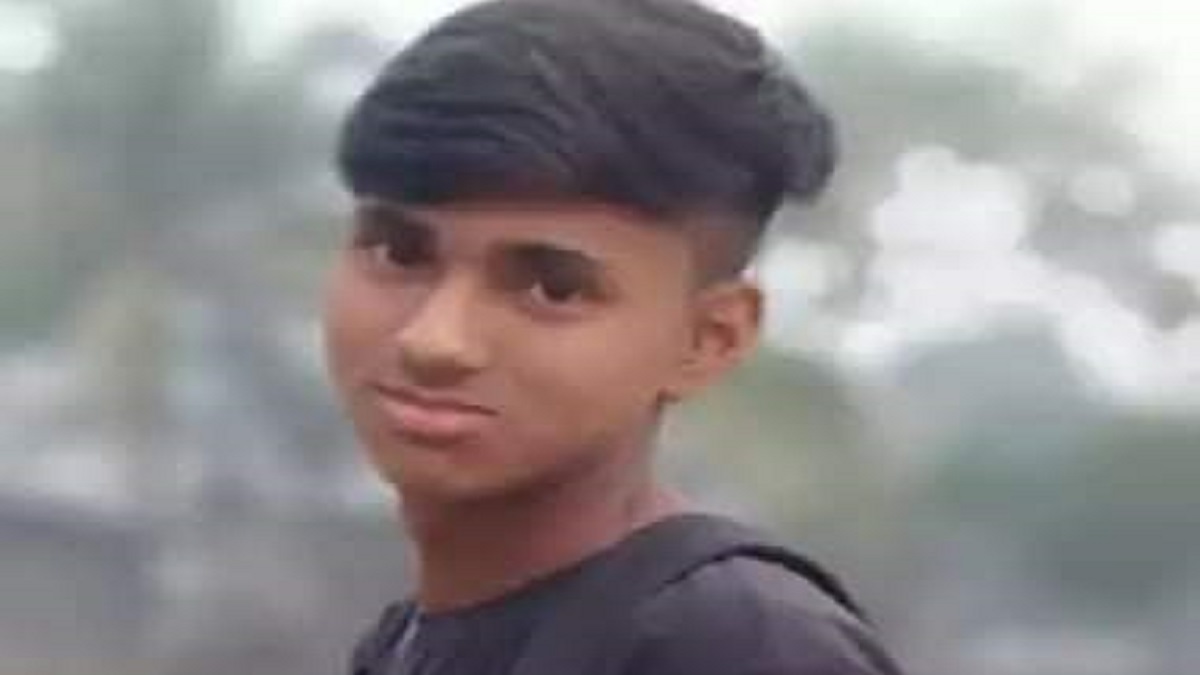 নরসিংদীতে বাস থেকে ফেলে স্কুলশিক্ষার্থীকে হত্যা; চালক গ্রেফতার