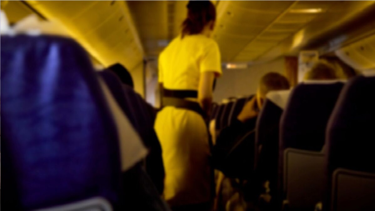 বিমানে অভিনেত্রীকে যৌন হয়রানির অভিযোগ