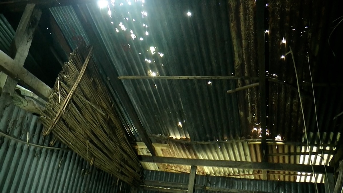 জরাজীর্ণ রঘুনাথপুর আশ্রয়ণ প্রকল্প