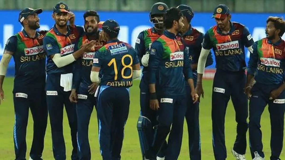 শ্রীলঙ্কার বিশ্বকাপ দলে চান্দিমাল-কুশল পেরেরা, অধিনায়ক শানাকা