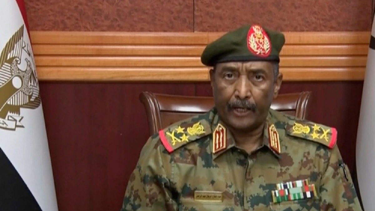 অভ্যুত্থানের বিরোধীতা করায় সুদানের ৬ রাষ্ট্রদূতকে বরখাস্ত