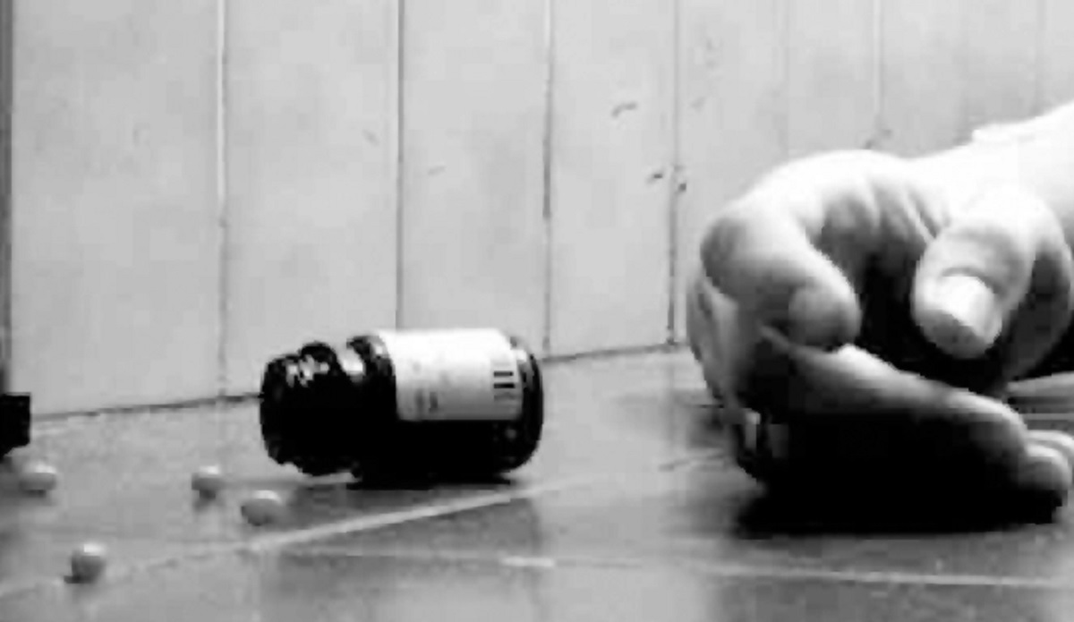 গাজীপুরে বিষপানে স্বামী-স্ত্রীর আত্মহত্যা