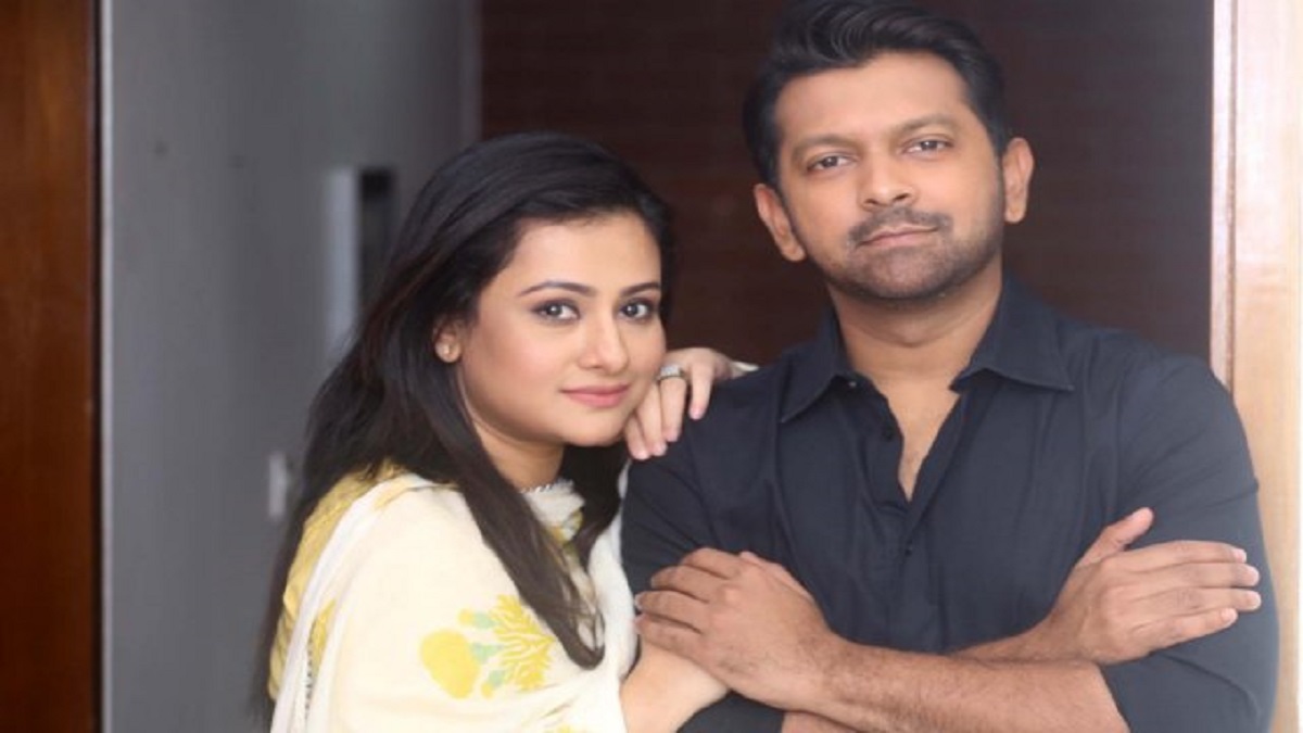 বাবা-মা জানবে সন্তানেরা টিকটকে কী করছে: ভিডিওবার্তায় তাহসান ও পূর্ণিমা