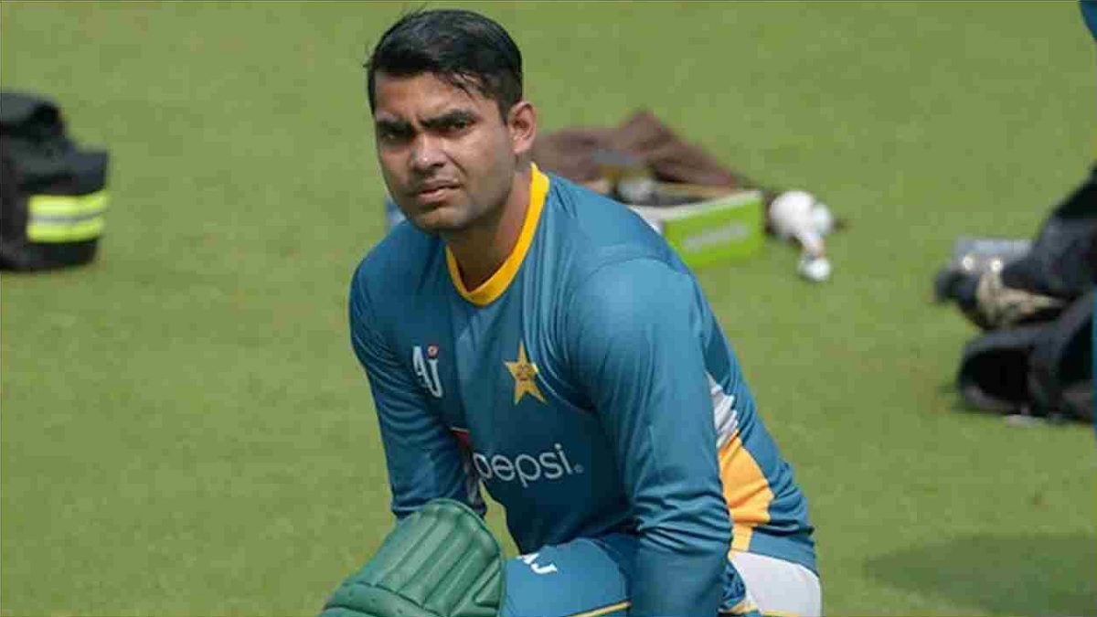 পাকিস্তান ছেড়ে যুক্তরাষ্ট্র, প্রথম বলেই আউট উমর আকমল