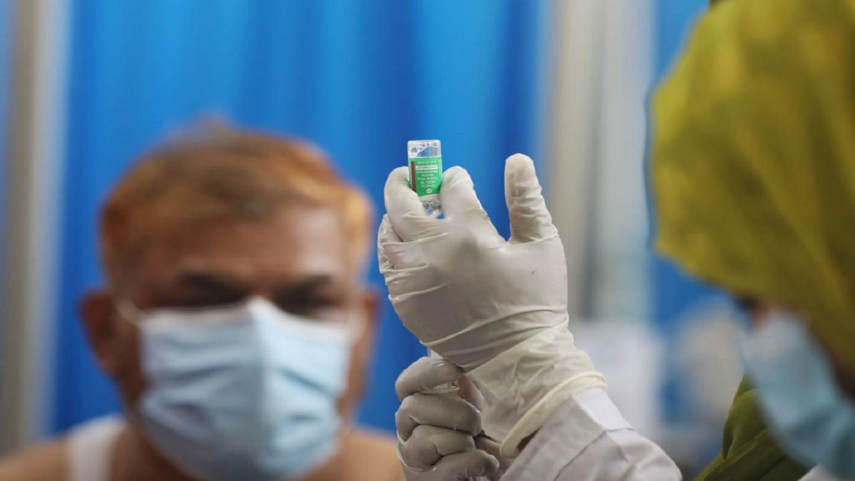 প্রতি মাসেই দেয়া হবে তিন কোটি টিকা: স্বাস্থ্যমন্ত্রী