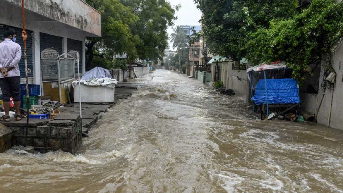 বন্যার কবলে পশ্চিমবঙ্গের উত্তরাঞ্চল