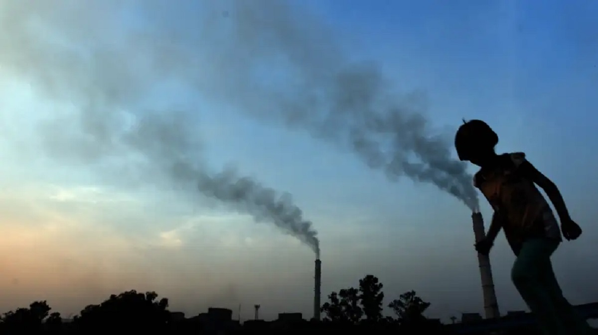 ২০৭০ সালের মধ্যে কার্বন নিঃসরণ শূন্যে নামাবে ভারত