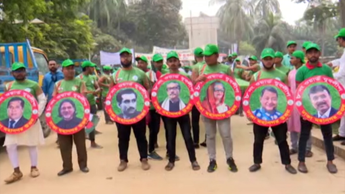 যুবলীগের ৪৯ তম প্রতিষ্ঠাবার্ষিকী উপলক্ষে আনন্দ র্যালি