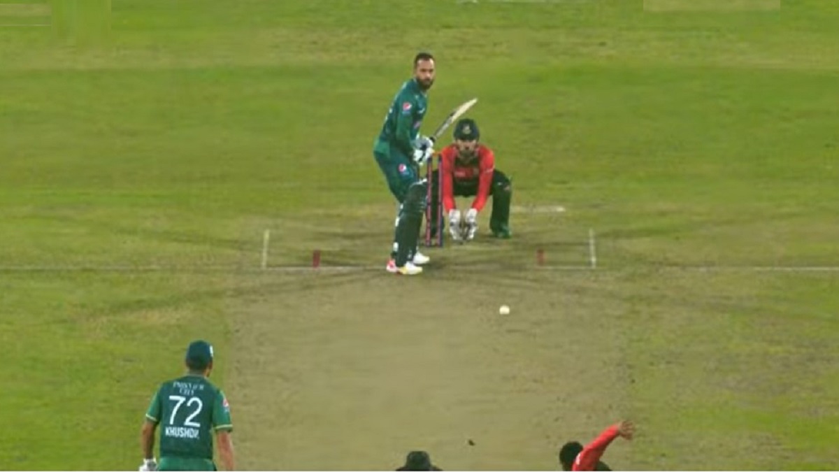 মাহমুদুল্লাহর ঐ ডেলিভারিটি কি আসলেই ডেড বল ছিল?