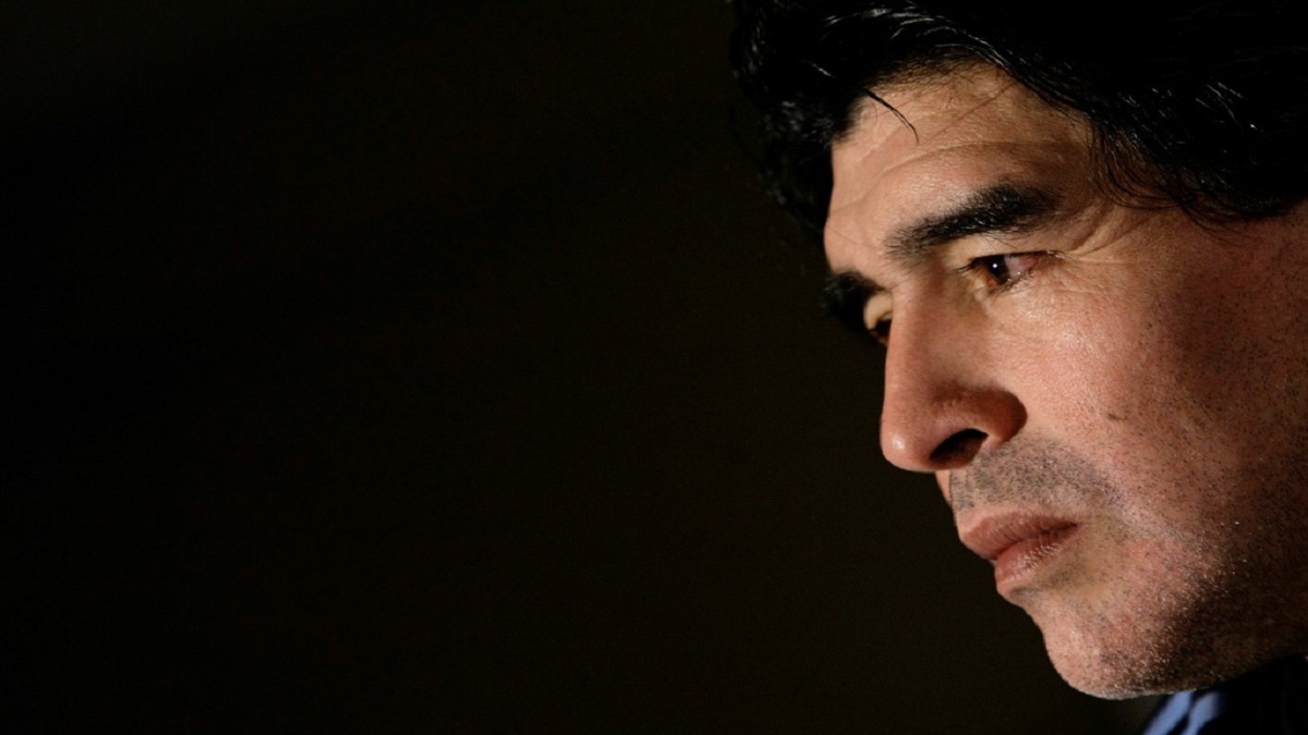 ম্যারাডোনার মৃত্যুর এক বছর