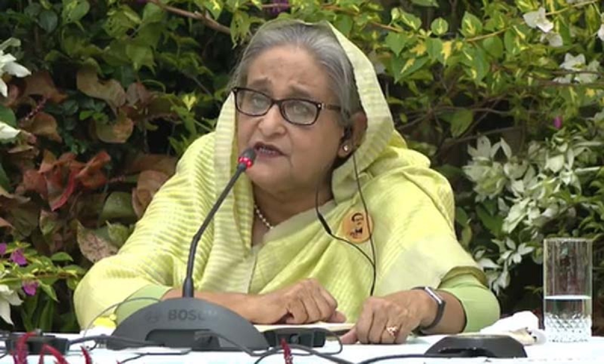 ‘বাস্তবে ধর্মীয়বিধি না মানলেও নারীদের সাথে সম্পত্তি ভাগের সময় সকলেই ধর্মীয় নিয়মের কথা বলেন’