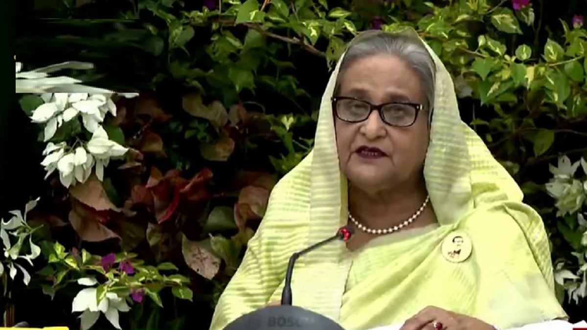 খালেদা জিয়াকে বাসায় থাকতে দিয়েছি এটাই কি বেশি না: প্রধানমন্ত্রী