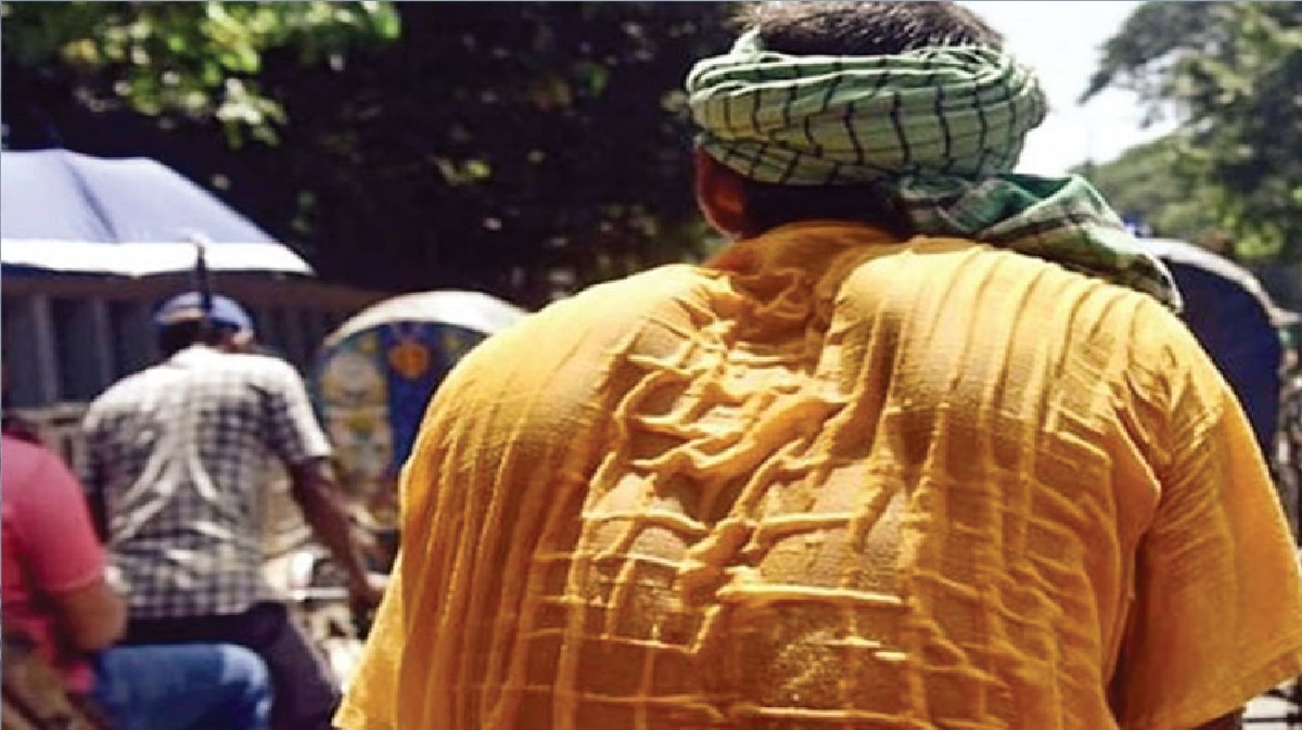 জ্বালানি তেলের এই ধাক্কায় দরিদ্র হবে বহু মানুষ