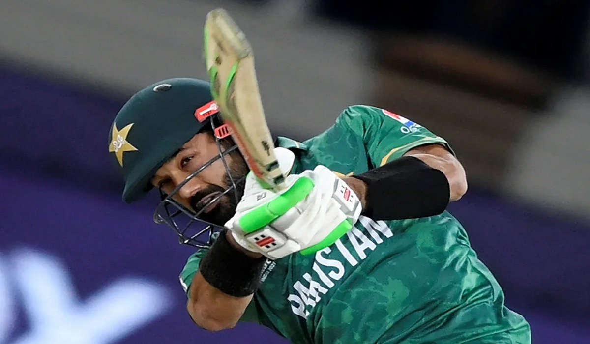 জাম্পায় বিদায় হলেন বাবর