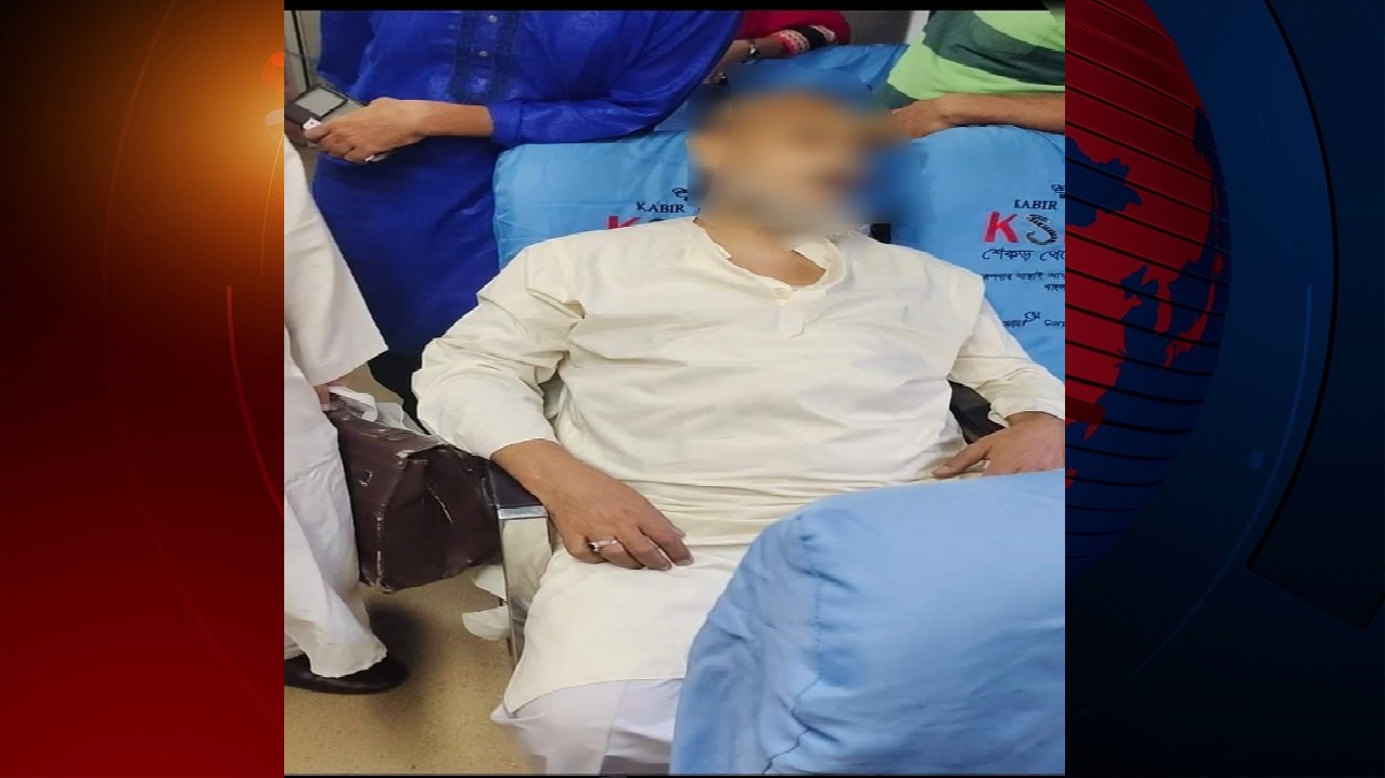 ট্রেনের সিটে মৃত্যু, বাড়ি ফেরা হলো না অধ্যক্ষের