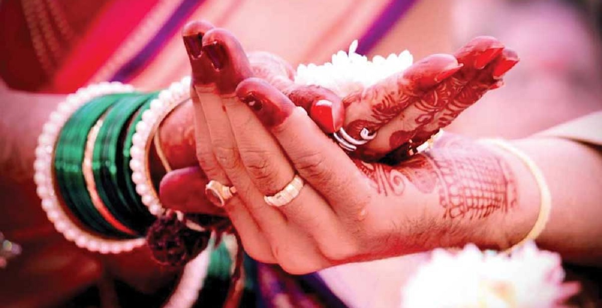 বউভাতের দিন বরকে তালাক দিলেন কনে