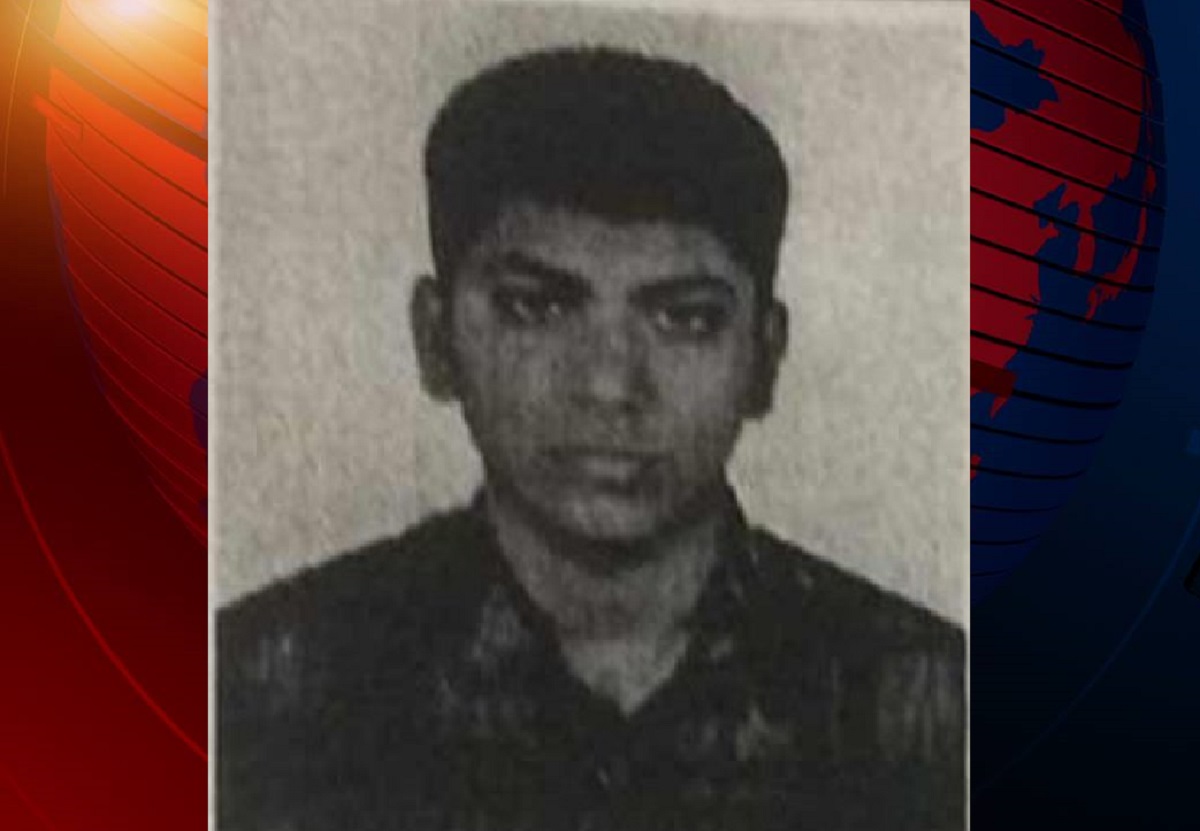 ট্রেনের নিচে ঝাঁপ দিয়ে কুয়েট শিক্ষার্থীর আত্মহত্যা