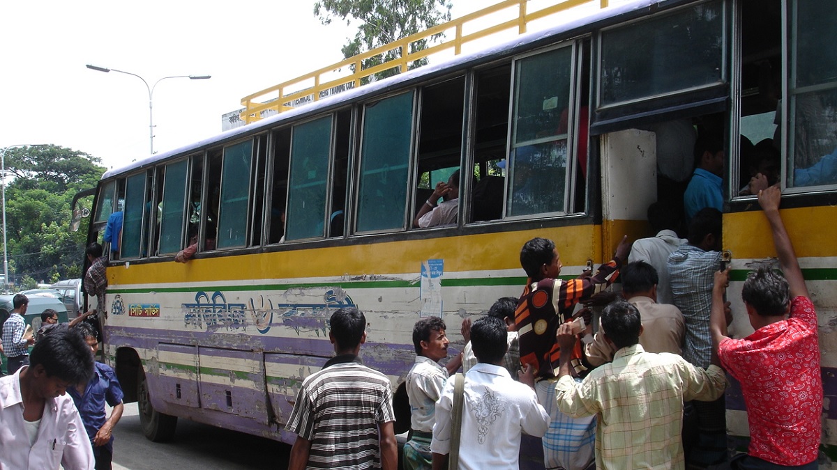 ঢাকা মহানগরে বাস ভাড়া সর্বনিম্ন আট টাকা