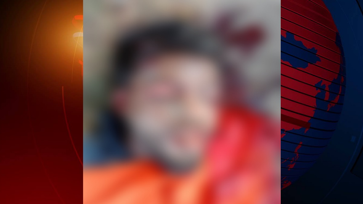 চেয়ারম্যান প্রার্থীর মোটরসাইকেল চালককে কুপিয়ে হত্যা