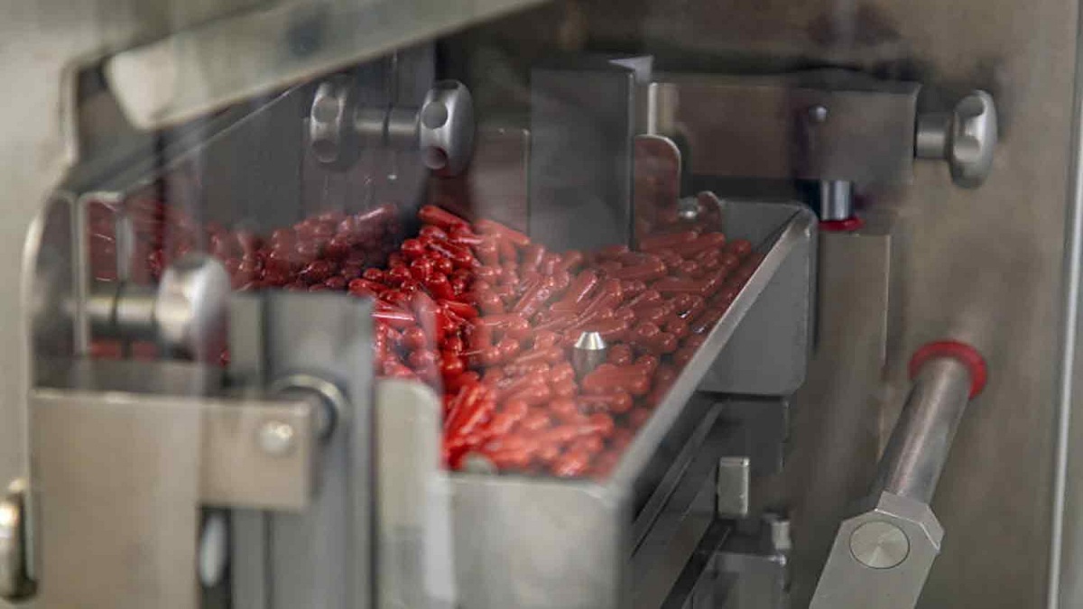 করোনা ঠেকাতে মলন্যুপিরাভির কার্যকর, স্বীকৃতির সিদ্ধান্ত আগামী সপ্তাহ: এফডিএ