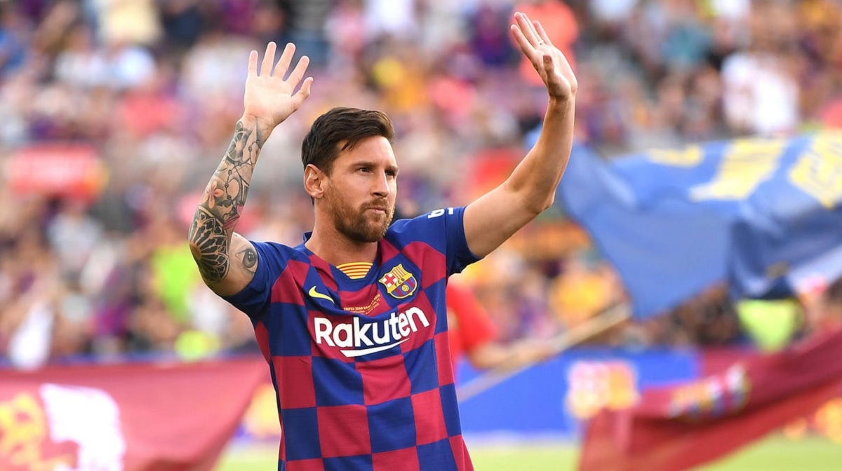 বার্সেলোনায় ফিরতে চান মেসি