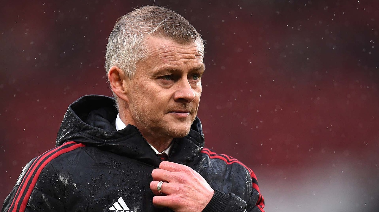 ম্যান ইউ কোচের পদ থেকে বরখাস্ত হলেন সুলশার