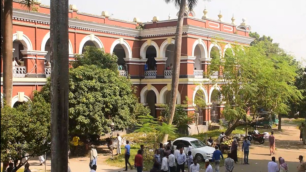 পাবনায় স্কুলশিক্ষার্থী হত্যা মামলায় ১০ জনের যাবজ্জীবন কারাদণ্ড