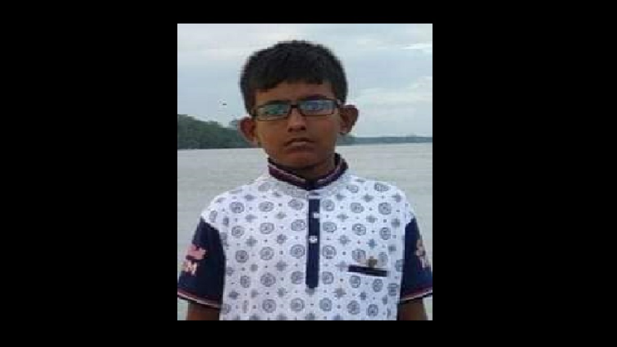 রক্তে লাল হলো নবনির্মিত পায়রা সেতু; স্কুলছাত্র নিহত