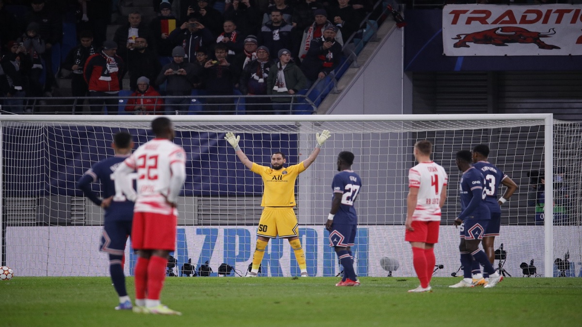 মেসি নেই, পয়েন্ট হারিয়েছে পিএসজি