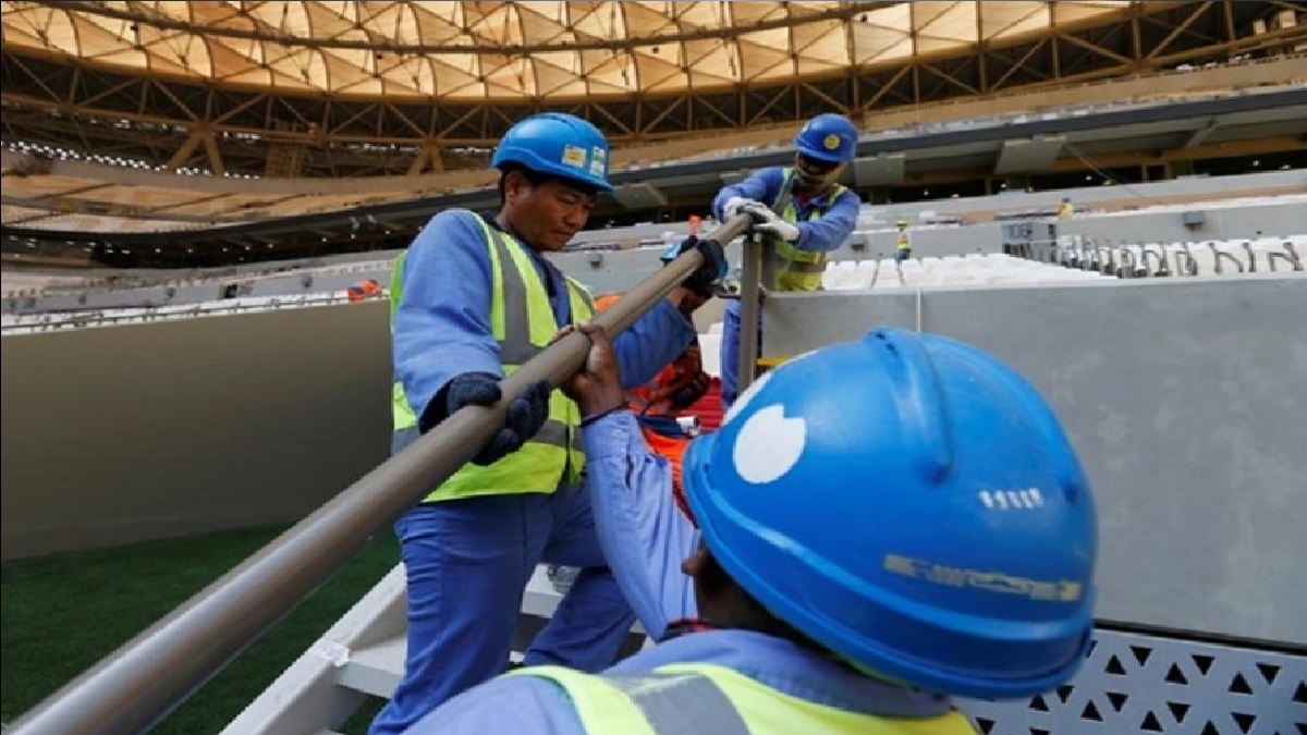 ‘কাতার বিশ্বকাপ উপলক্ষে নির্মাণকাজে মারা গেছে বহু শ্রমিক’