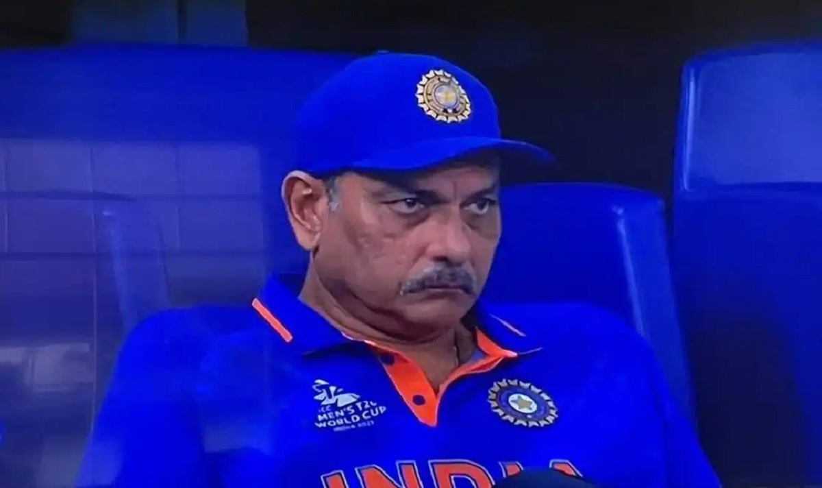 ভারত হারার পর কোচ রবি শাস্ত্রীকে নিয়ে ট্রল