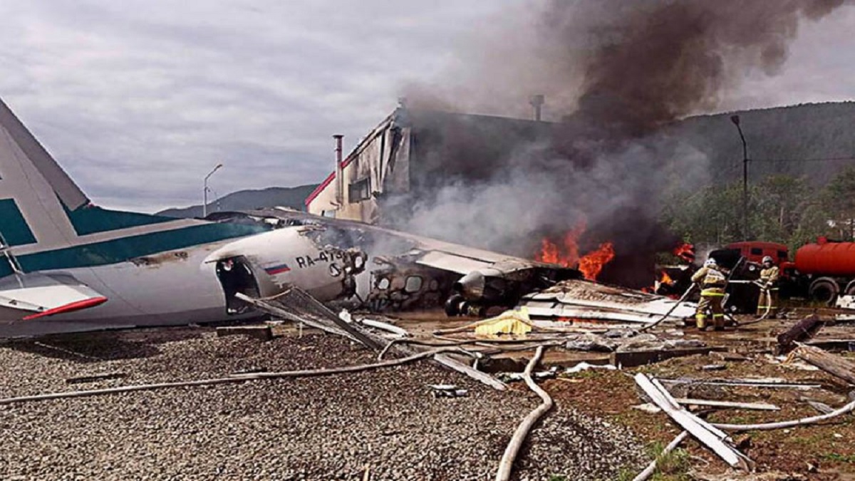 রাশিয়ায় বিমান বিধ্বস্ত হয়ে ৯ জন নিহত