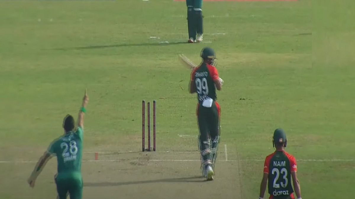 অভিষিক্ত দাহানির বলে বোল্ড নাজমুল শান্ত