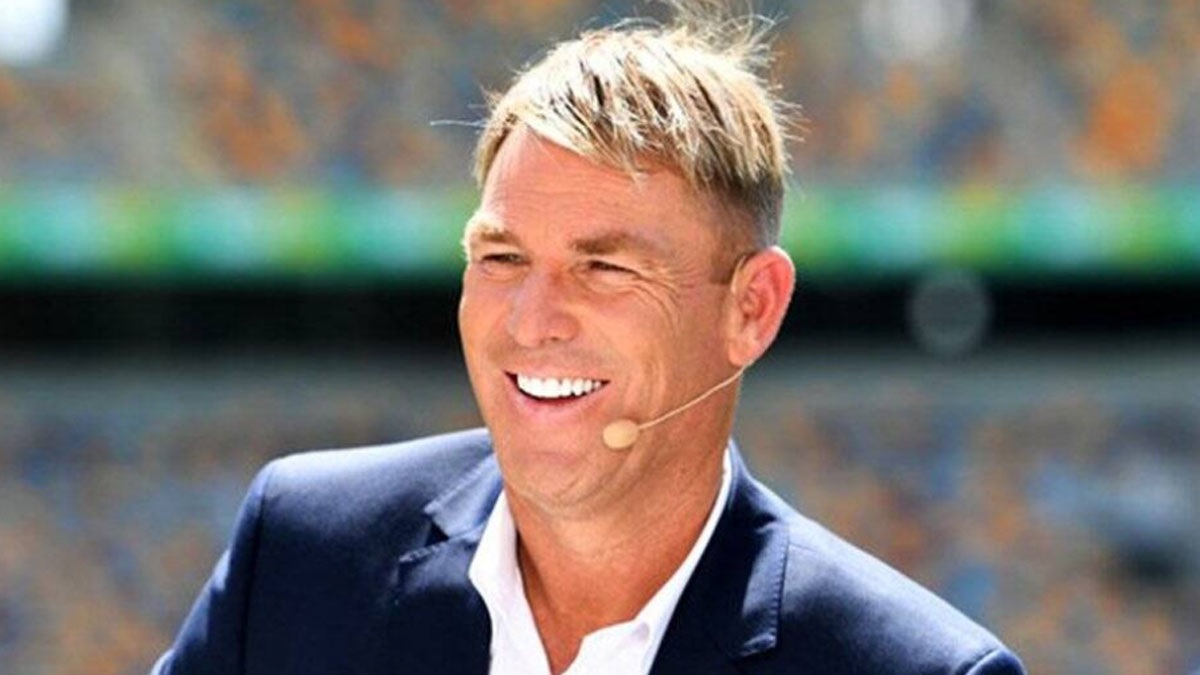 বাইক দুর্ঘটনায় আহত শেন ওয়ার্ন