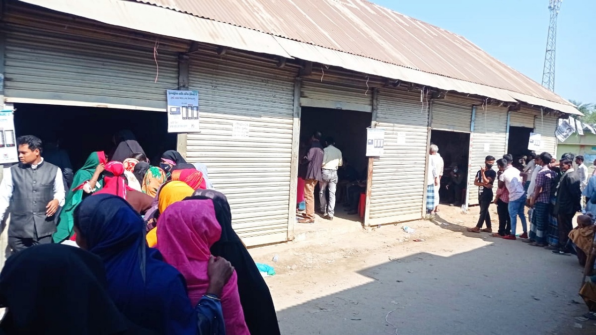 নৌকায় ভোট না দেয়ায় যুবলীগ নেতাকে মারধরের অভিযোগ