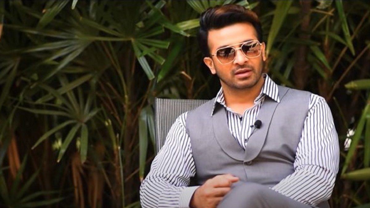 লুঙ্গি শখের পোশাক, শর্টসে স্বাচ্ছন্দ্যবোধ করি: শাকিব খান