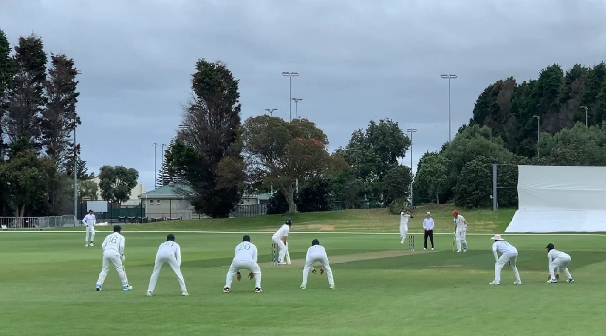 প্রস্তুতি ম্যাচেও ব্যর্থ টপ অর্ডার, হেসেছে মুশফিক-মাহমুদুলের ব্যাট