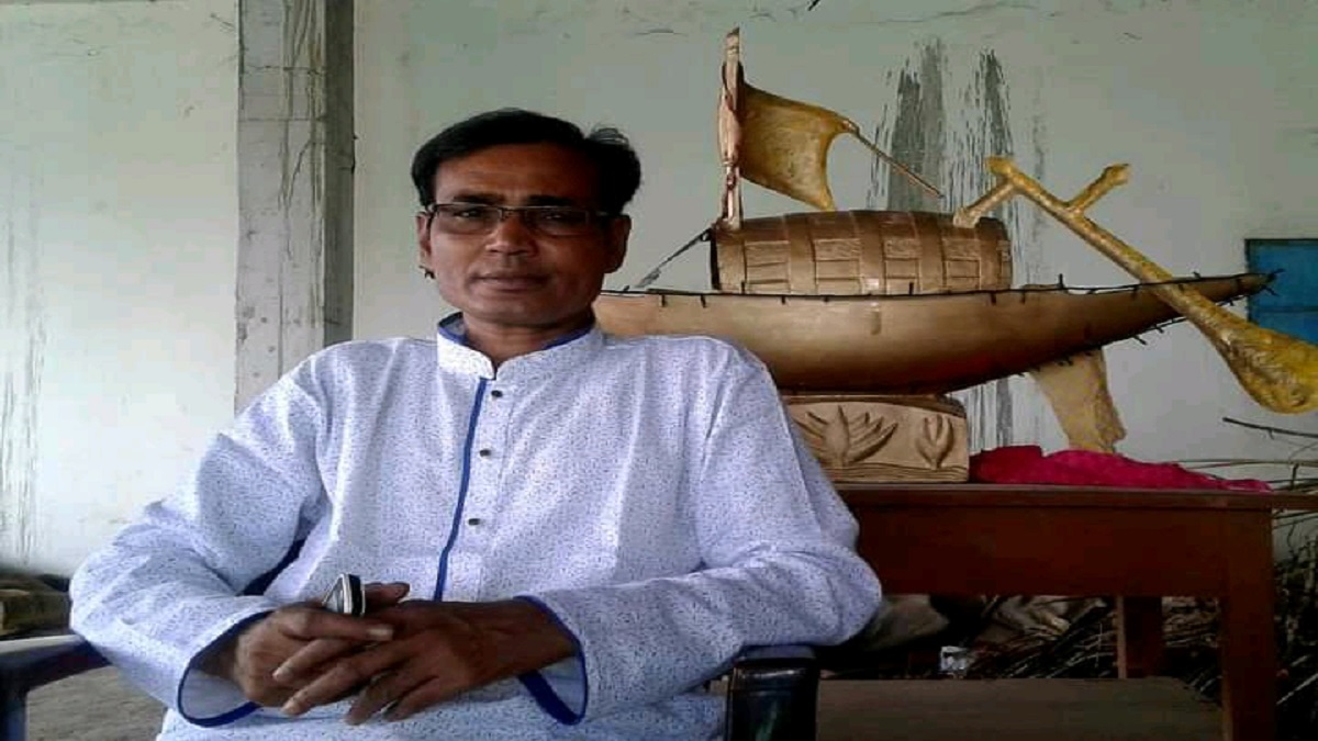 ভোটে হেরে পরিষদের আসবাবপত্র বাসায় নিয়ে গেলেন সাবেক চেয়ারম্যান