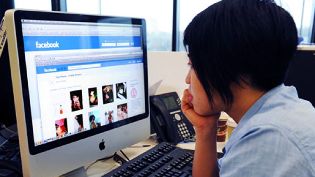 ফেসবুকে ছবি দেখেই মানুষ চিনবেন যেভাবে