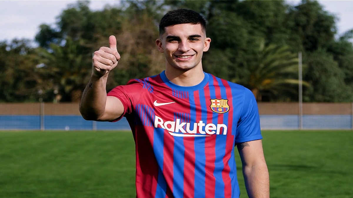 বার্সেলোনায় যোগ দিলেন ফেরান তোরেস