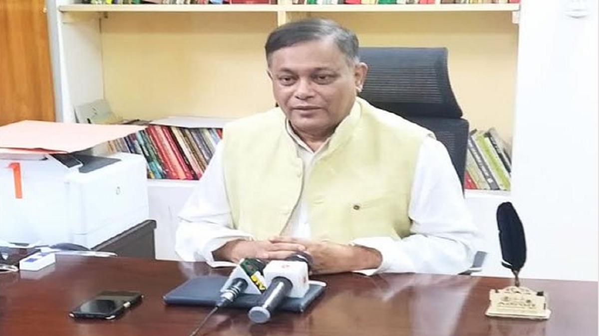 খালেদা জিয়ার হাঁটুর ব্যথা আর পেটের অসুখ দেশের স্বাস্থ্যব্যবস্থার সূচক নয়: তথ্যমন্ত্রী