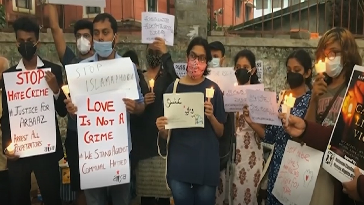 ভারতে ফের আলোচনায় ‘লাভ জিহাদ’