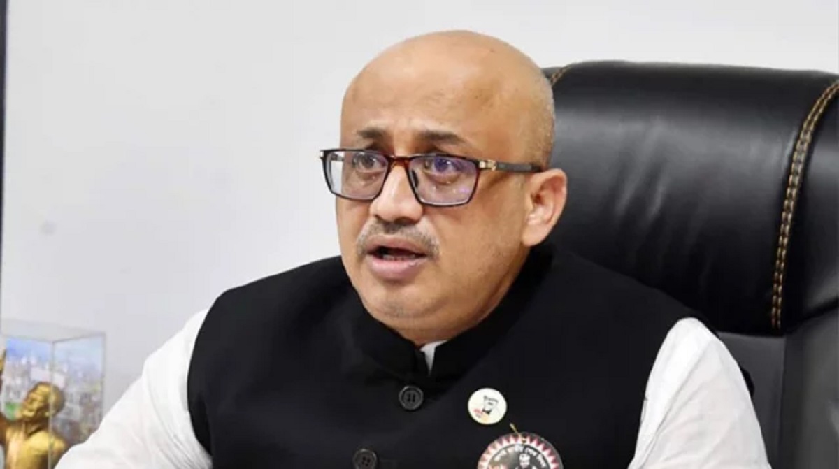 মানিকগঞ্জে সাবেক প্রতিমন্ত্রী ডা. মুরাদ হাসানের বিরুদ্ধে মামলা দায়ের